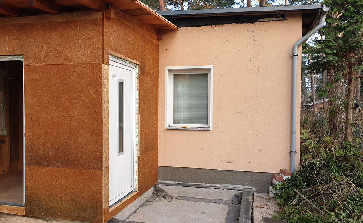 Teilabriss mit Fassade